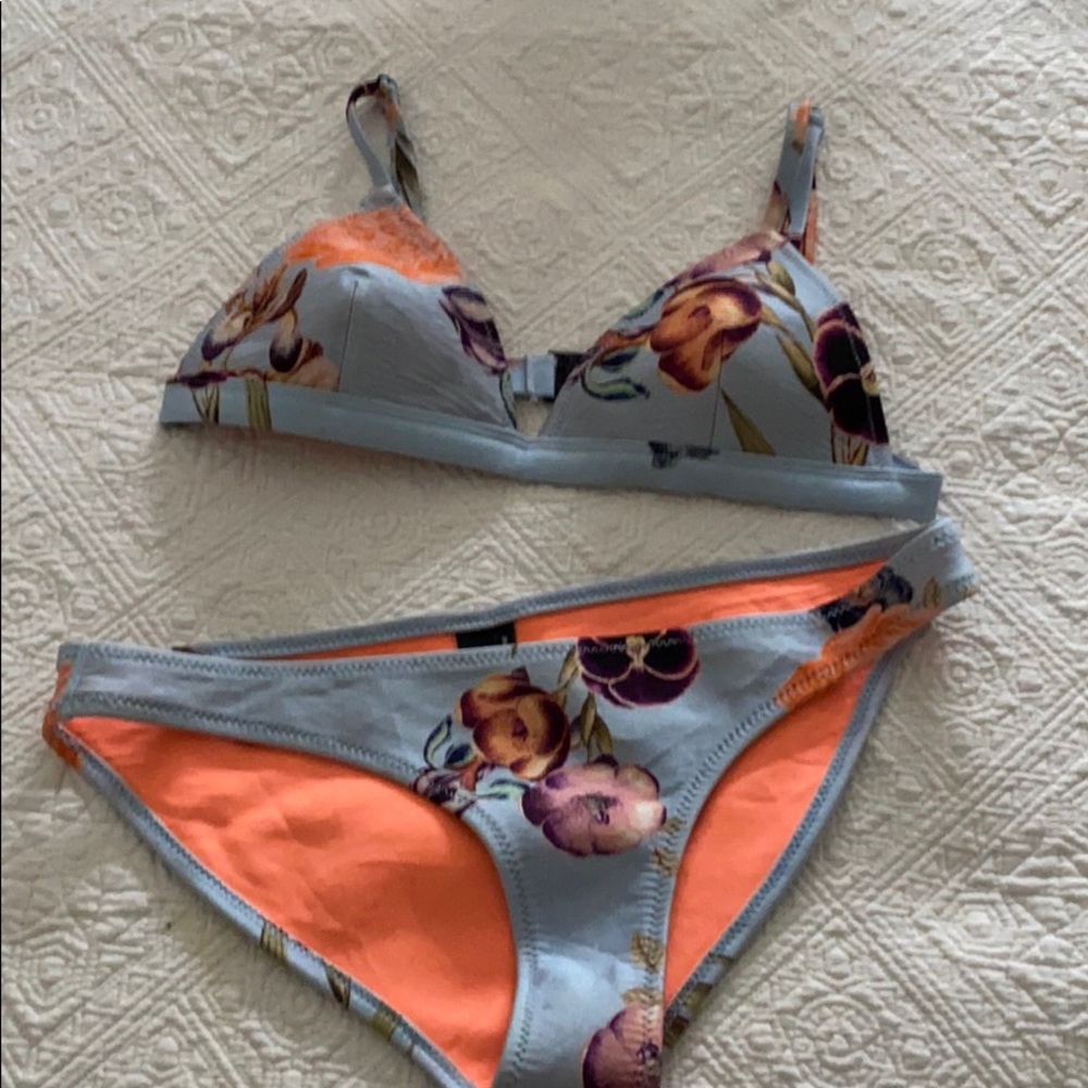 2piece swimsuit